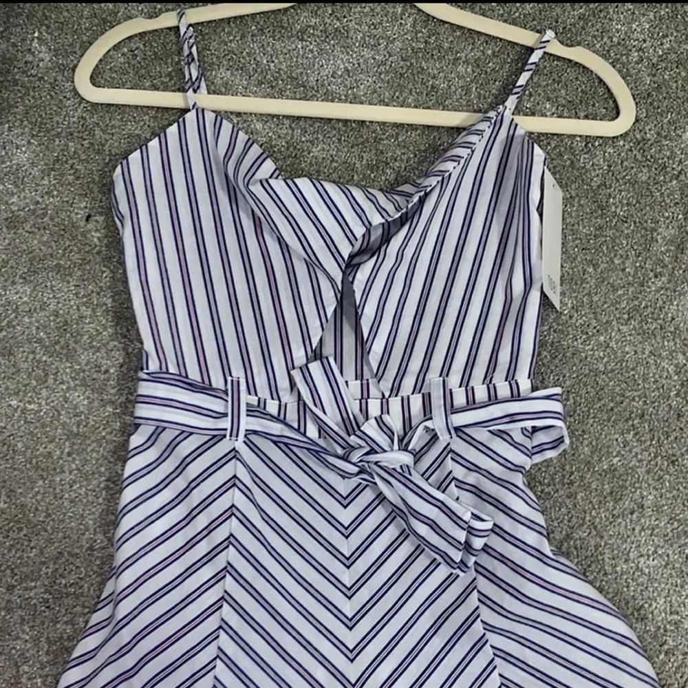 Tobi romper - Picture 2 of 3